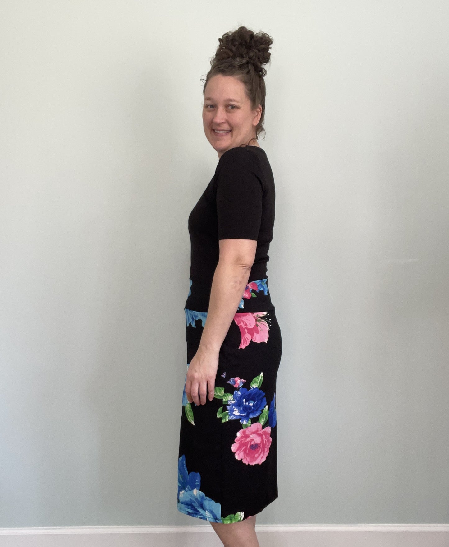 Classic Yoga Band Pencil Skirt - Blue Floral
